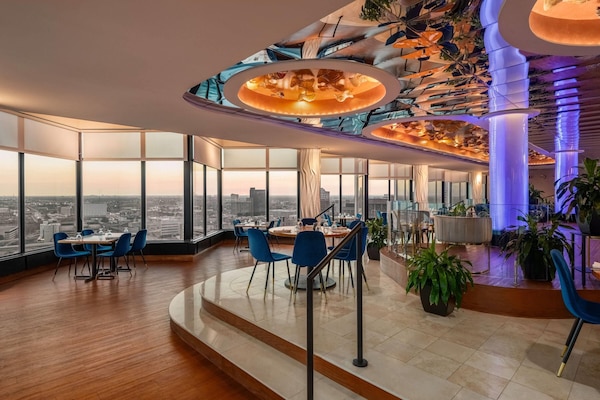 Frokost, lunsj og middag serveres, amerikanske retter