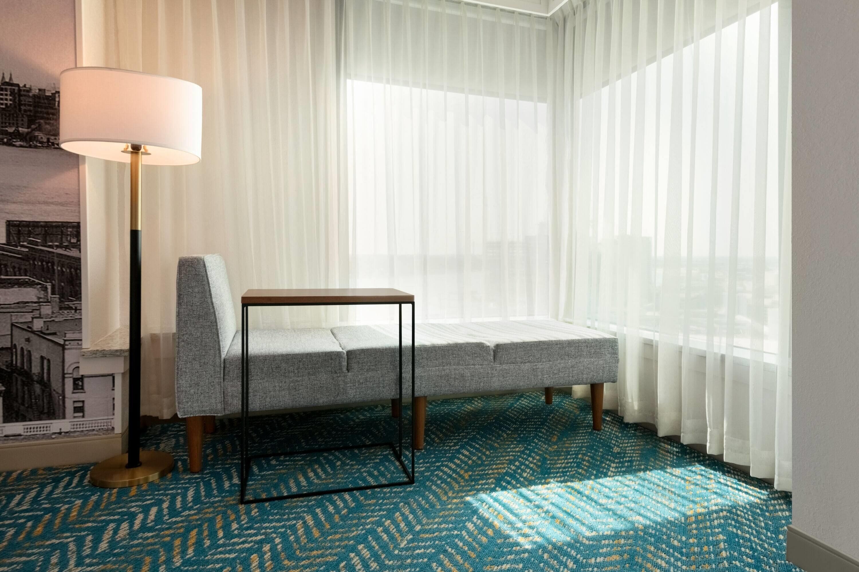 Chambre Deluxe, 1 très grand lit, non-fumeur | Literie de qualité, coffre-fort, bureau