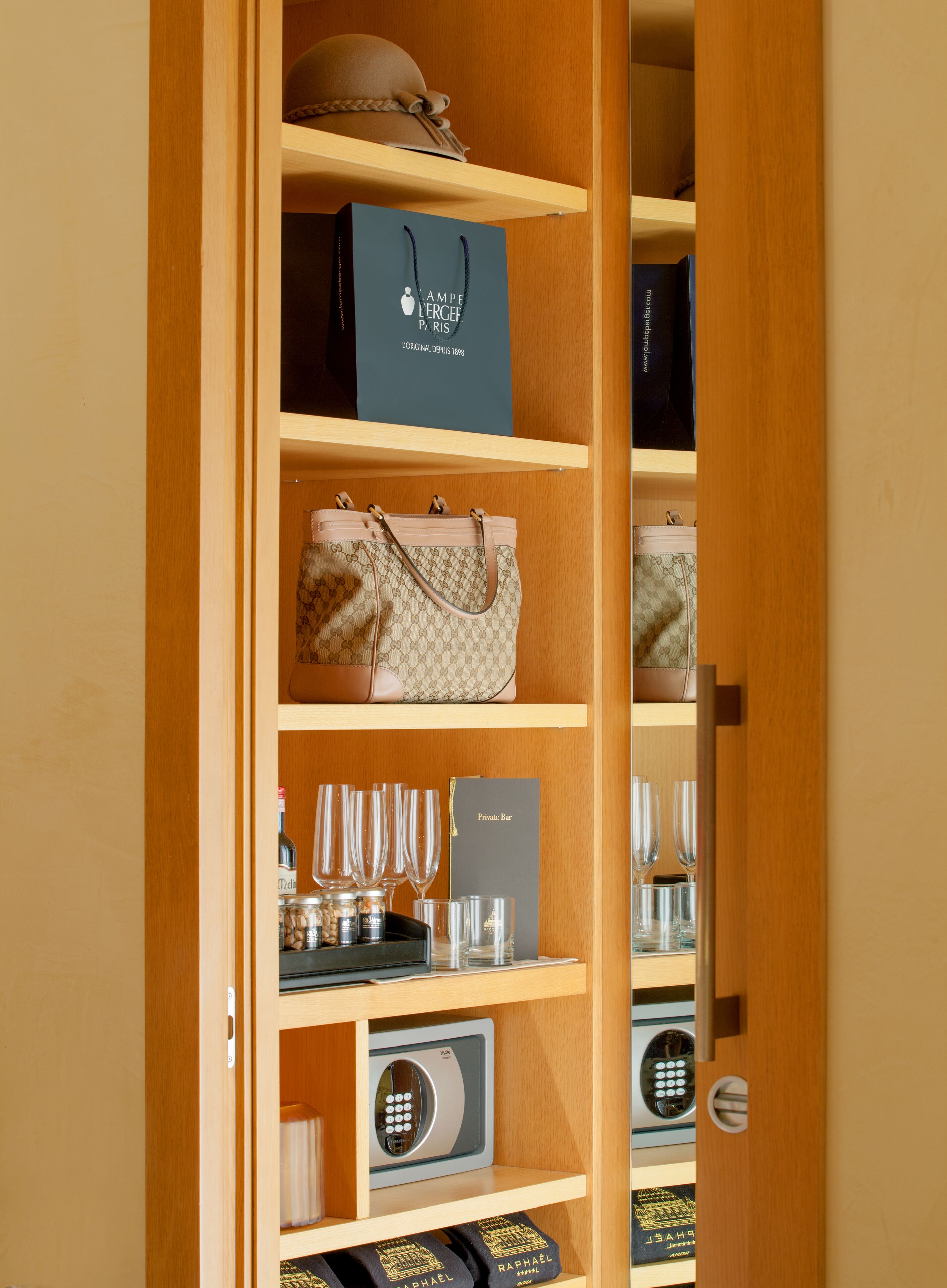 richard meier executive deluxe room | minibar, in-room safe, desk, blackout curtains