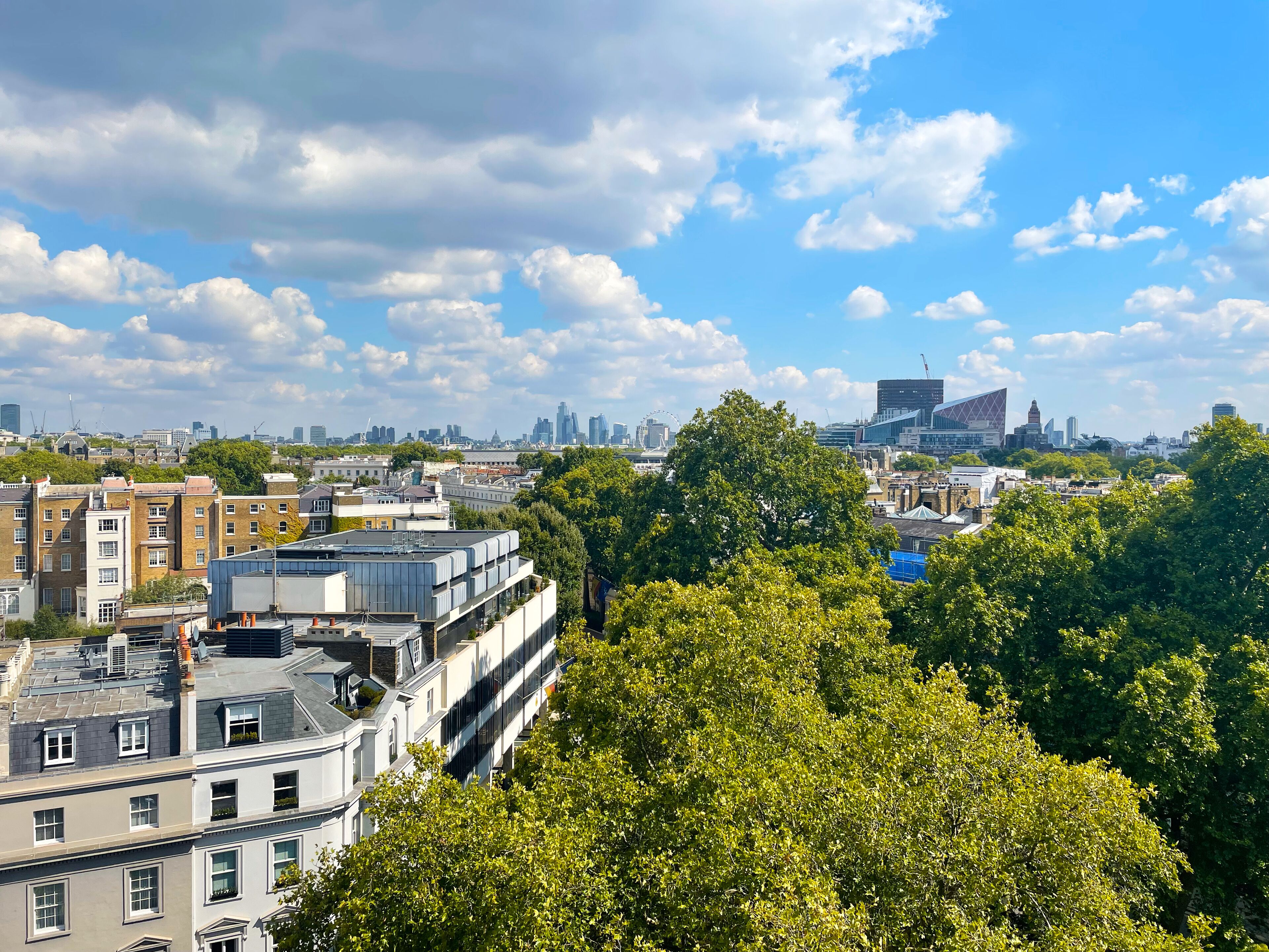 Suite – signature, balkong, byutsikt | Utsikt fra rommet