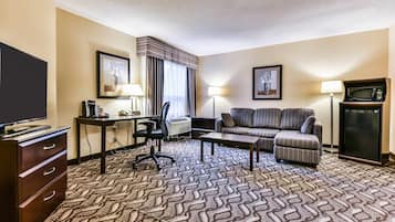 Premium bedding, pillow-top beds, individually furnished, desk