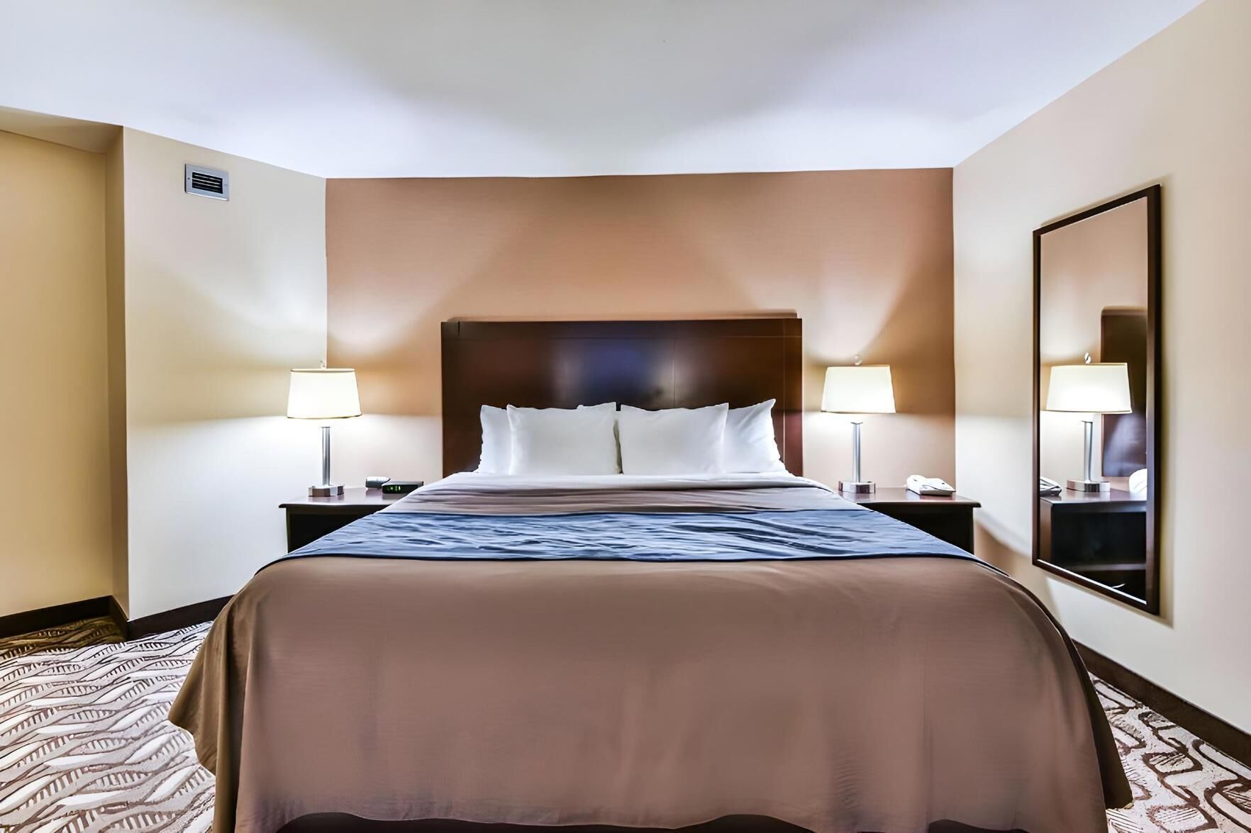 Premium bedding, pillow-top beds, individually furnished, desk