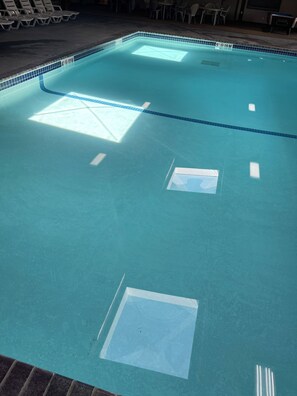 Piscine intérieure