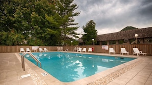 Seasonal outdoor pool