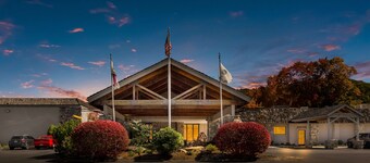 Best Western Mountain Lodge at Banner Elk