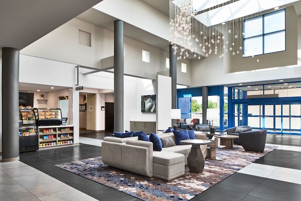 Lobby lounge