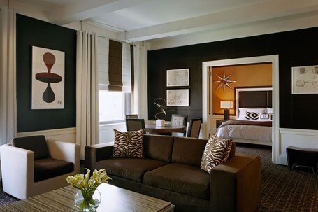 Empire Hotel - Image 39