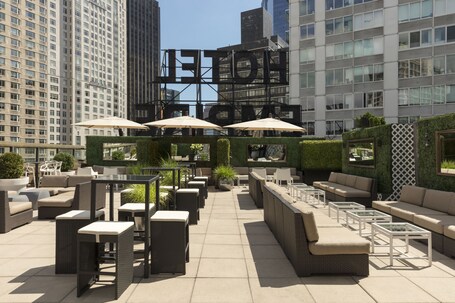 Empire Hotel - Image 3