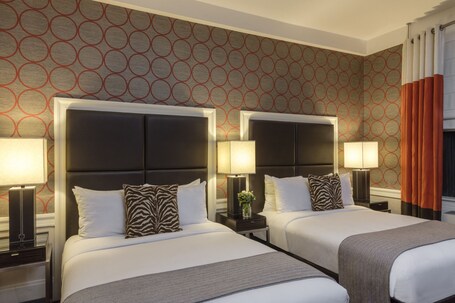 Empire Hotel - Image 16