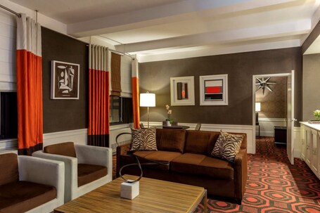 Empire Hotel - Image 28