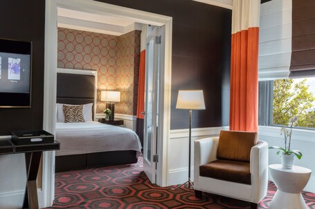 Empire Hotel - Image 22