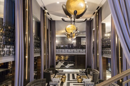 Empire Hotel - Image 30
