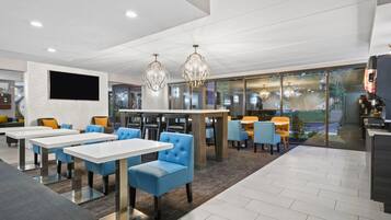 Free buffet breakfast