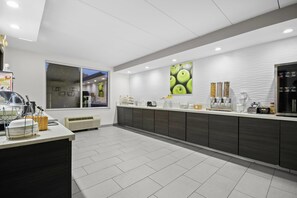 Desayuno bufé gratuito