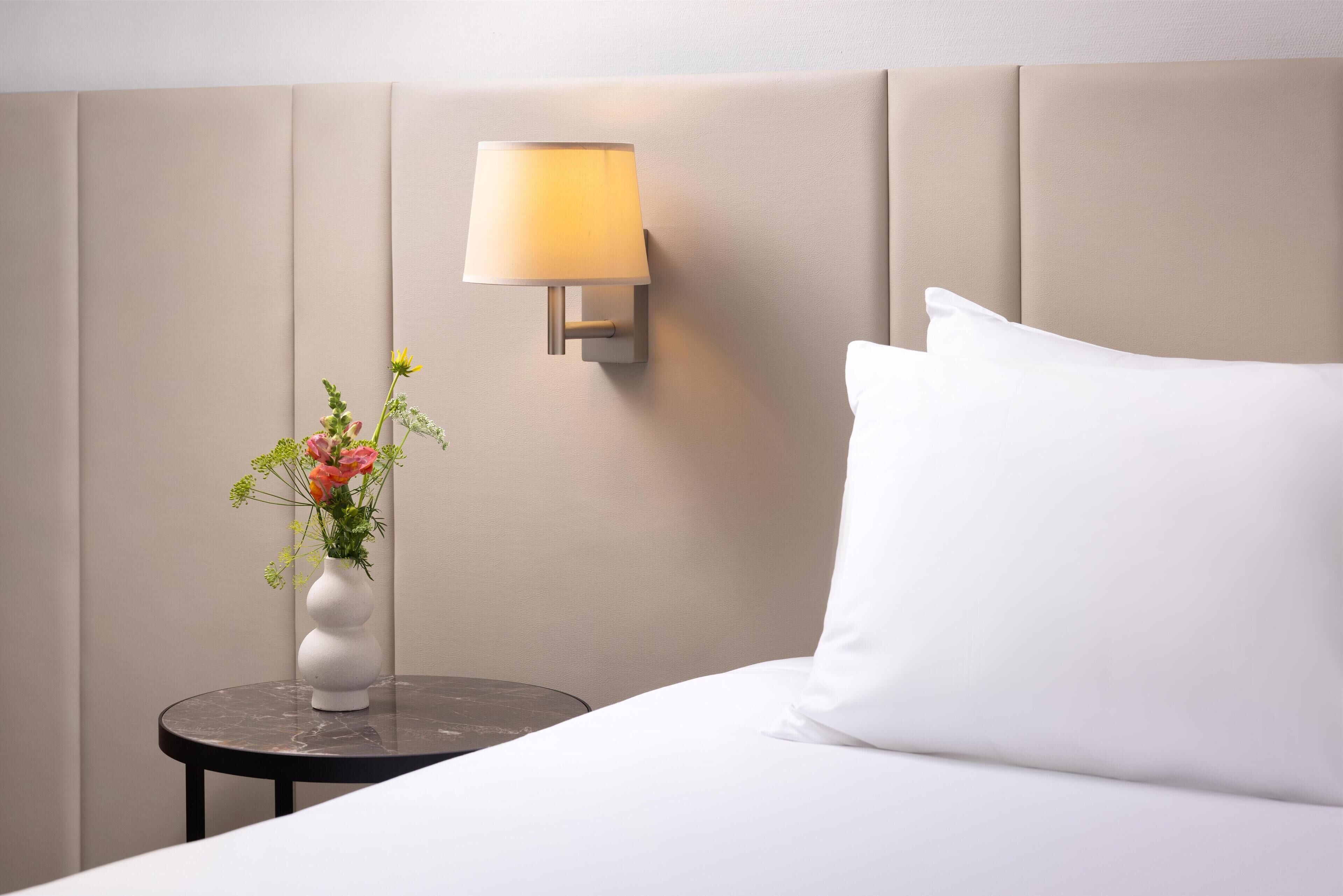 Minibar, coffres-forts dans les chambres, bureau, chambres insonorisées