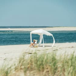 Private beach, beach umbrellas, beach towels, beach bar