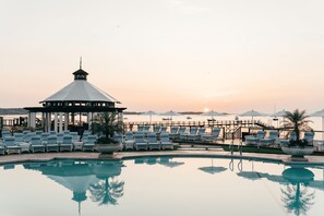 Seasonal outdoor pool, pool cabanas (surcharge), pool umbrellas