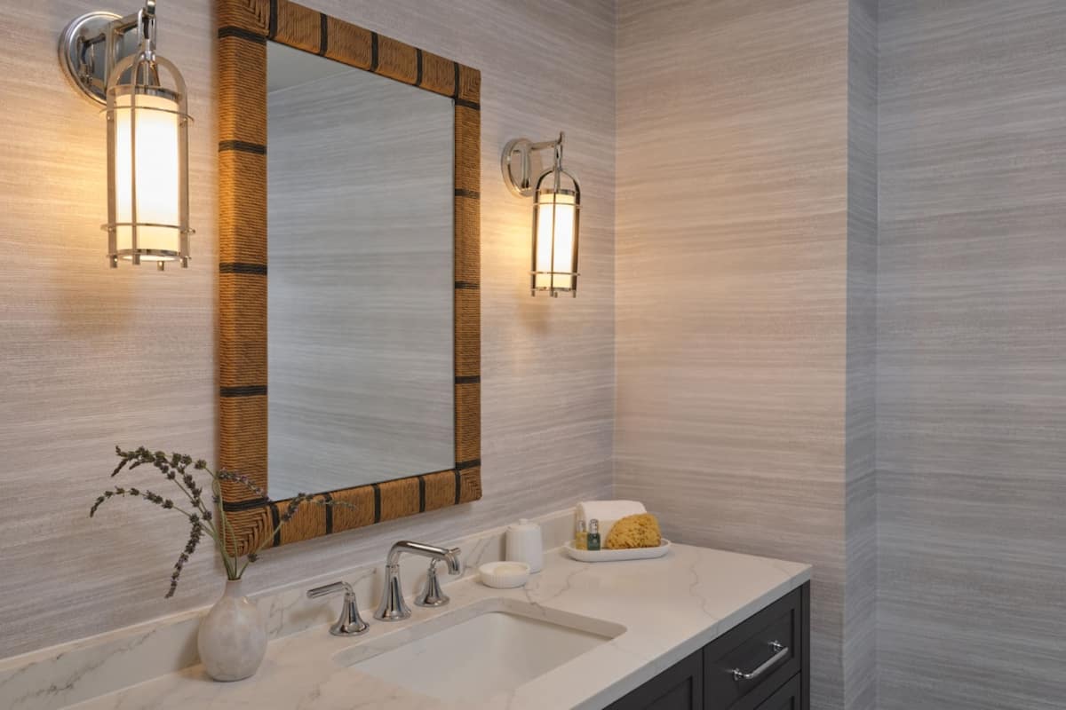 frette italian sheets, premium bedding, down duvets, minibar