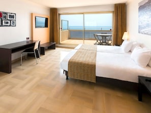 In-room safe, desk, soundproofing, iron/ironing board