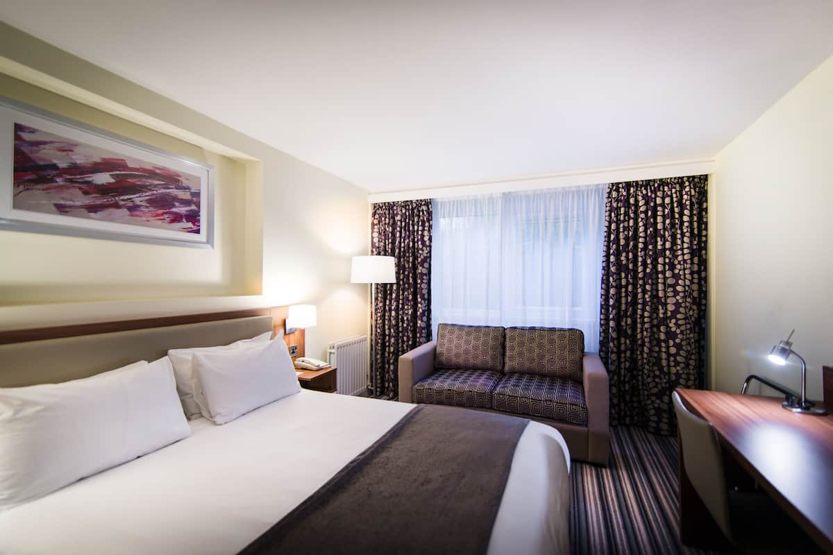 In-room safe, desk, iron/ironing board, free cribs/infant beds