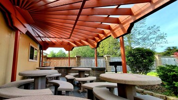 Área de parrillas y picnic