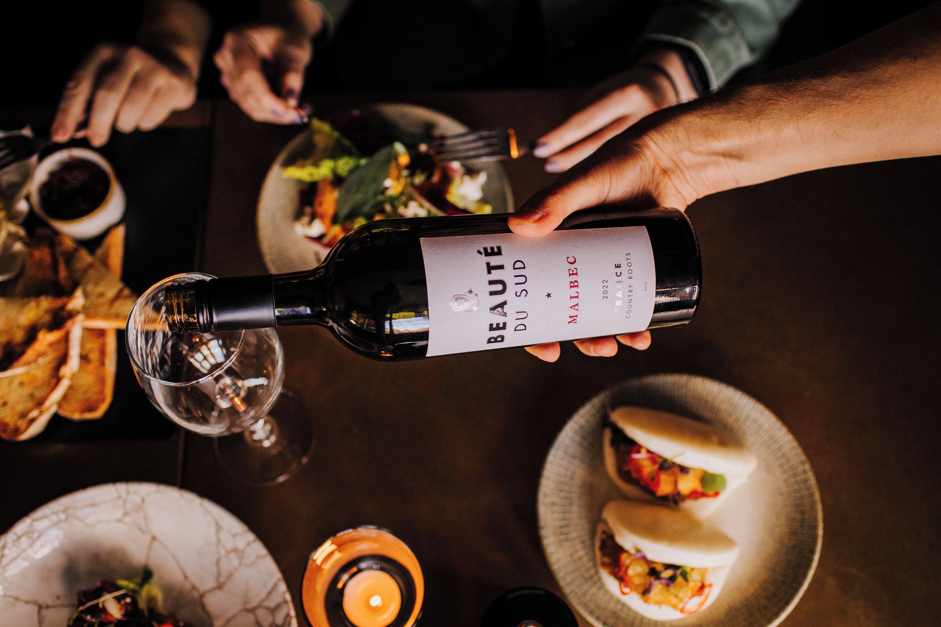 Foto - The Devil's Punchbowl Hotel