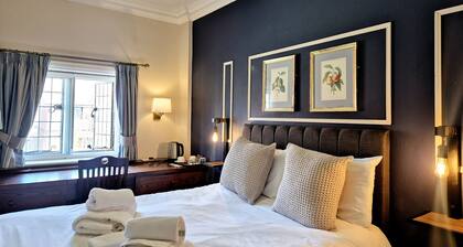 The Devil's Punchbowl Hotel