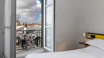 Paris Privilege | Desk, soundproofing, free WiFi, bed sheets