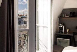 Paris Privilege | วิวจากห้องพัก