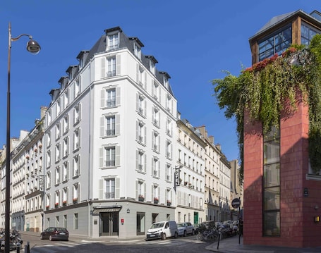 Exterior. Libertel Montmartre Opéra