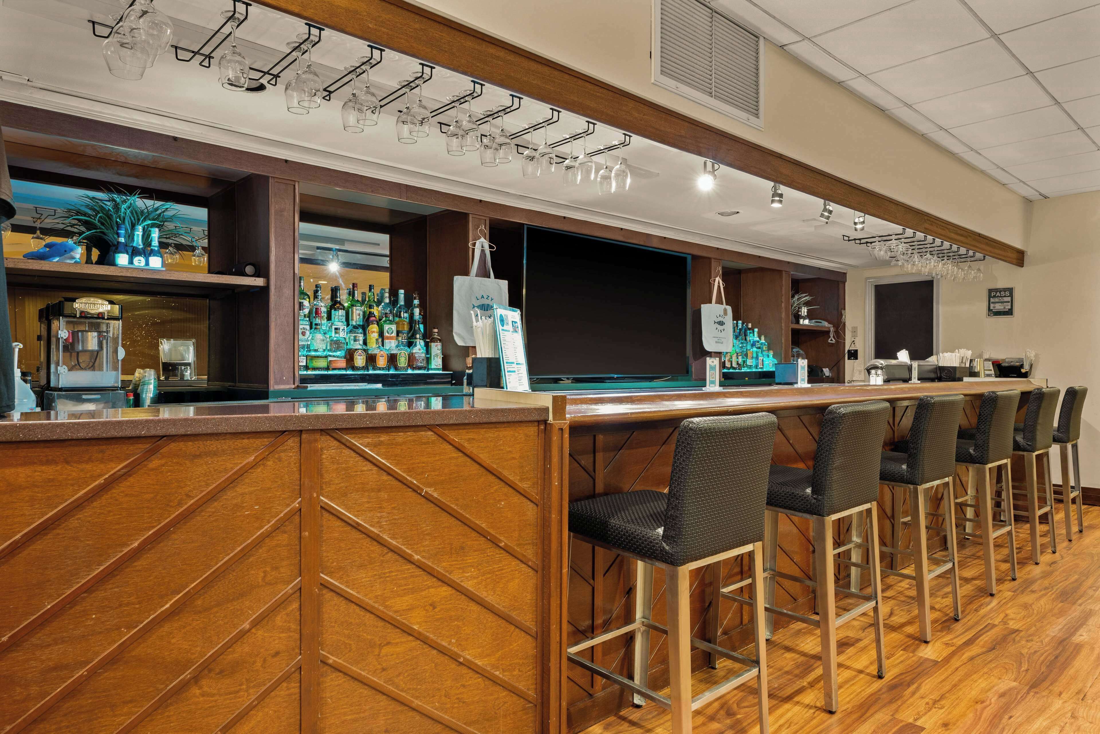 Photo - Airport Honolulu Hotel, Trademark Collection by Wyndham
