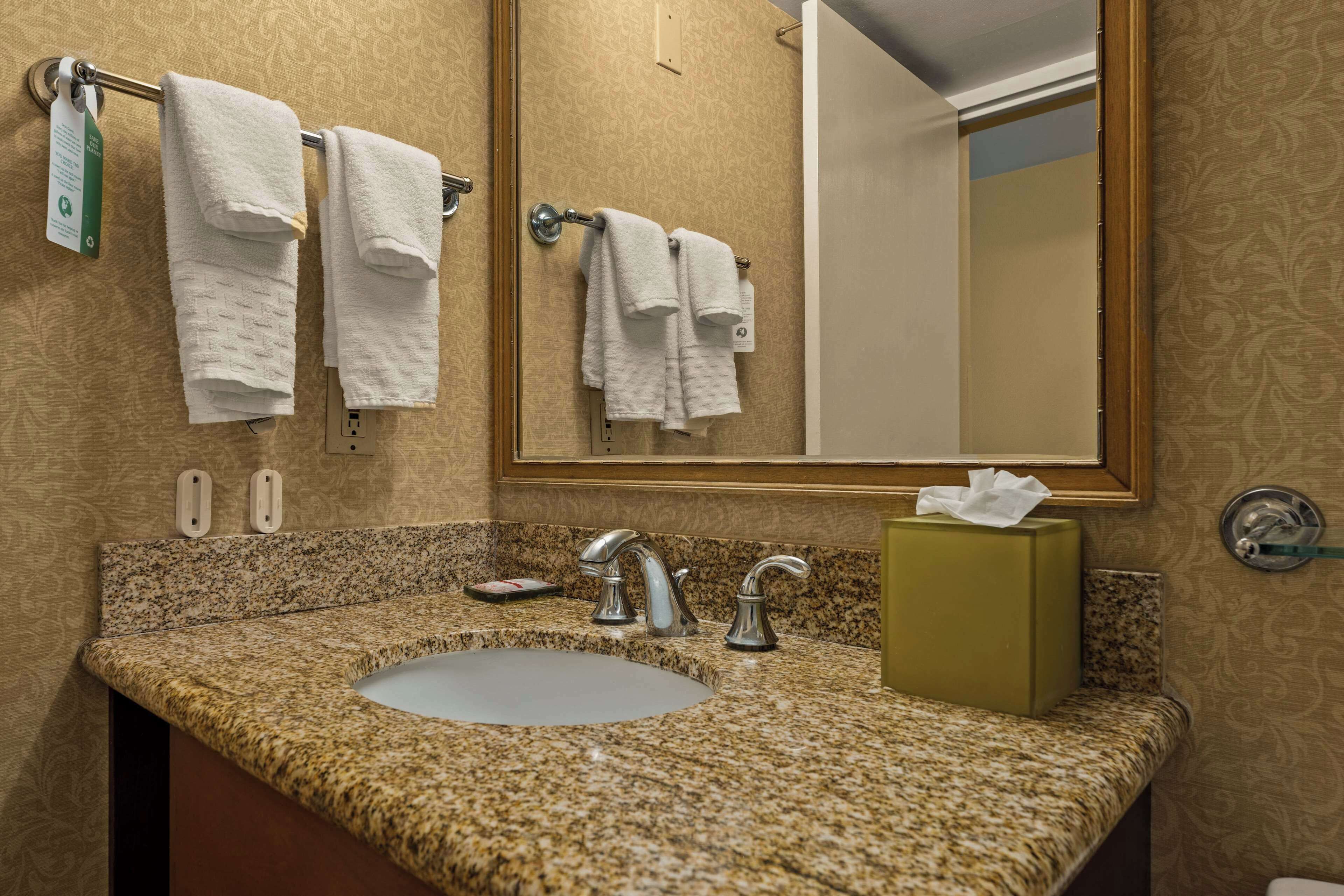 Foto - Airport Honolulu Hotel, Trademark Collection by Wyndham