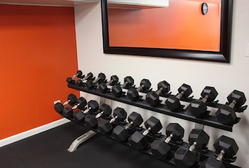 Fitness center at Airport Honolulu Hotel