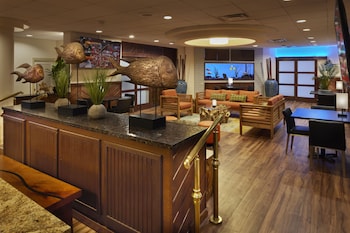 Lobby lounge at Airport Honolulu Hotel