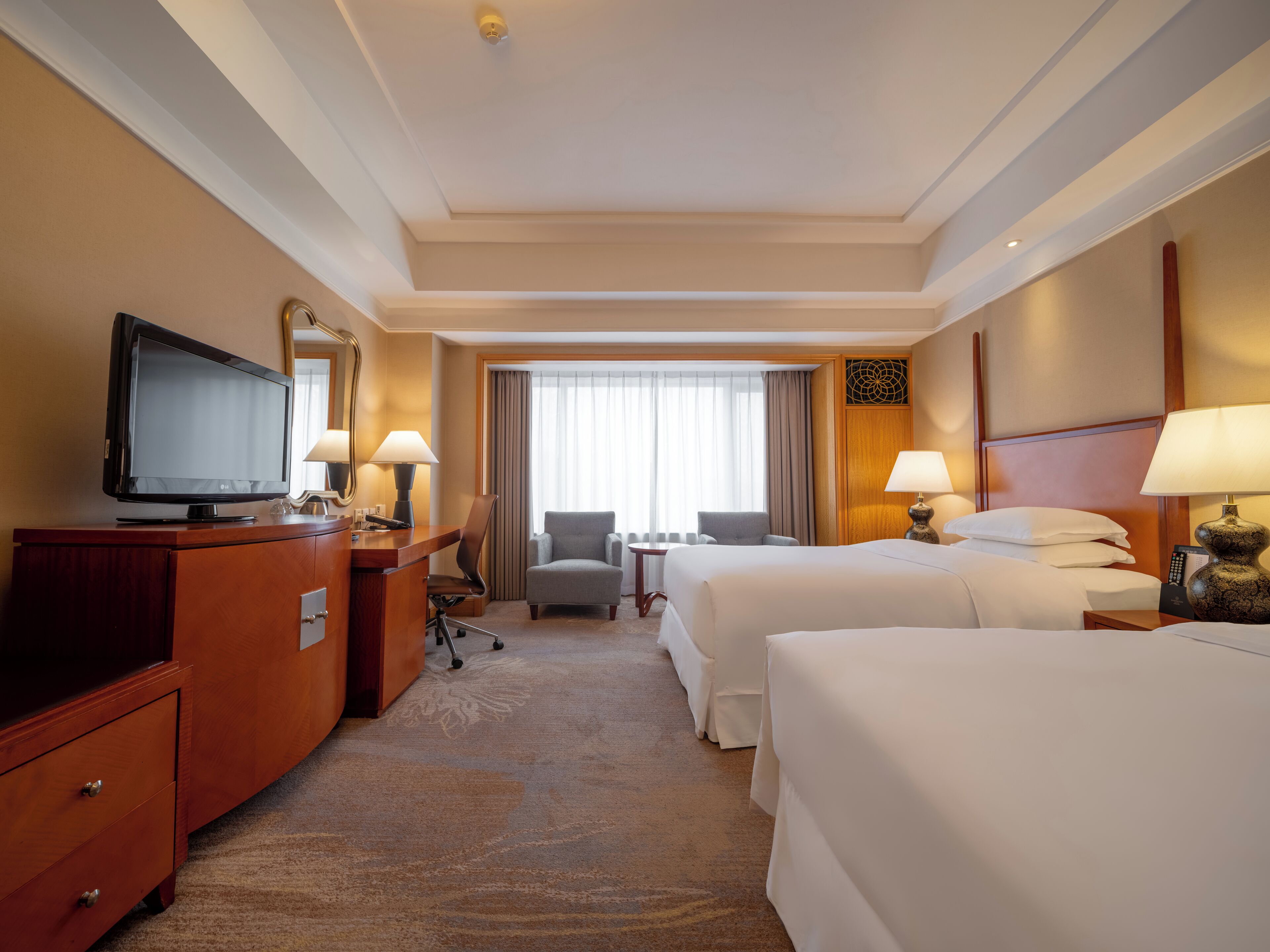 Deluxe Room, 2 Twin Beds | 1 bedroom, premium bedding, down comforters, minibar