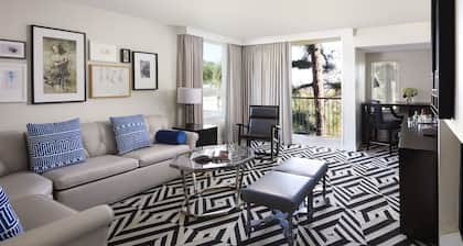 Chamberlain West Hollywood
