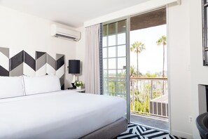Egyptian cotton sheets, premium bedding, down duvets, pillow-top beds