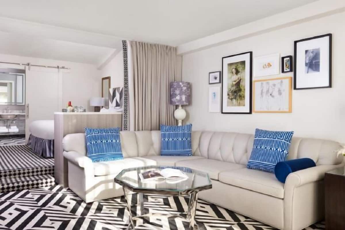 Living area | 60-inch LED TV with cable channels, TV, fireplace