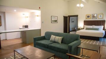 Individually furnished, desk, laptop workspace, blackout drapes