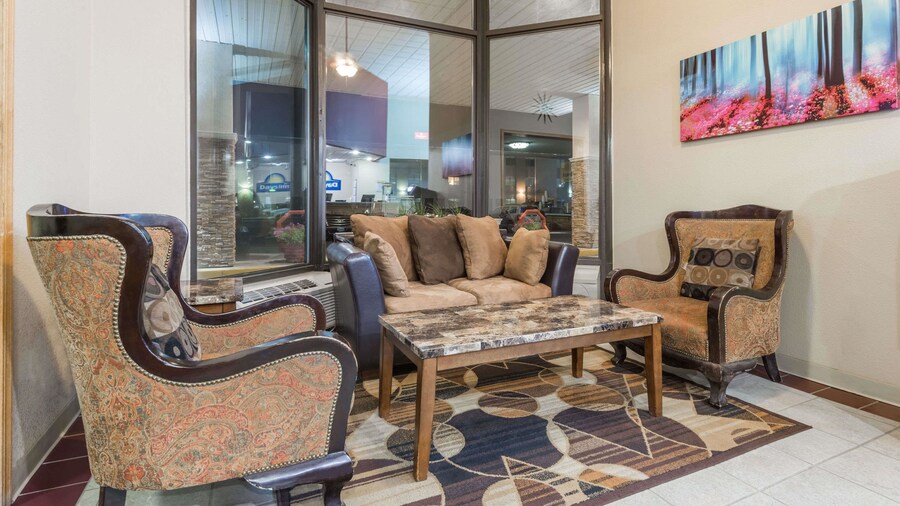 Days Inn by Wyndham Gillette