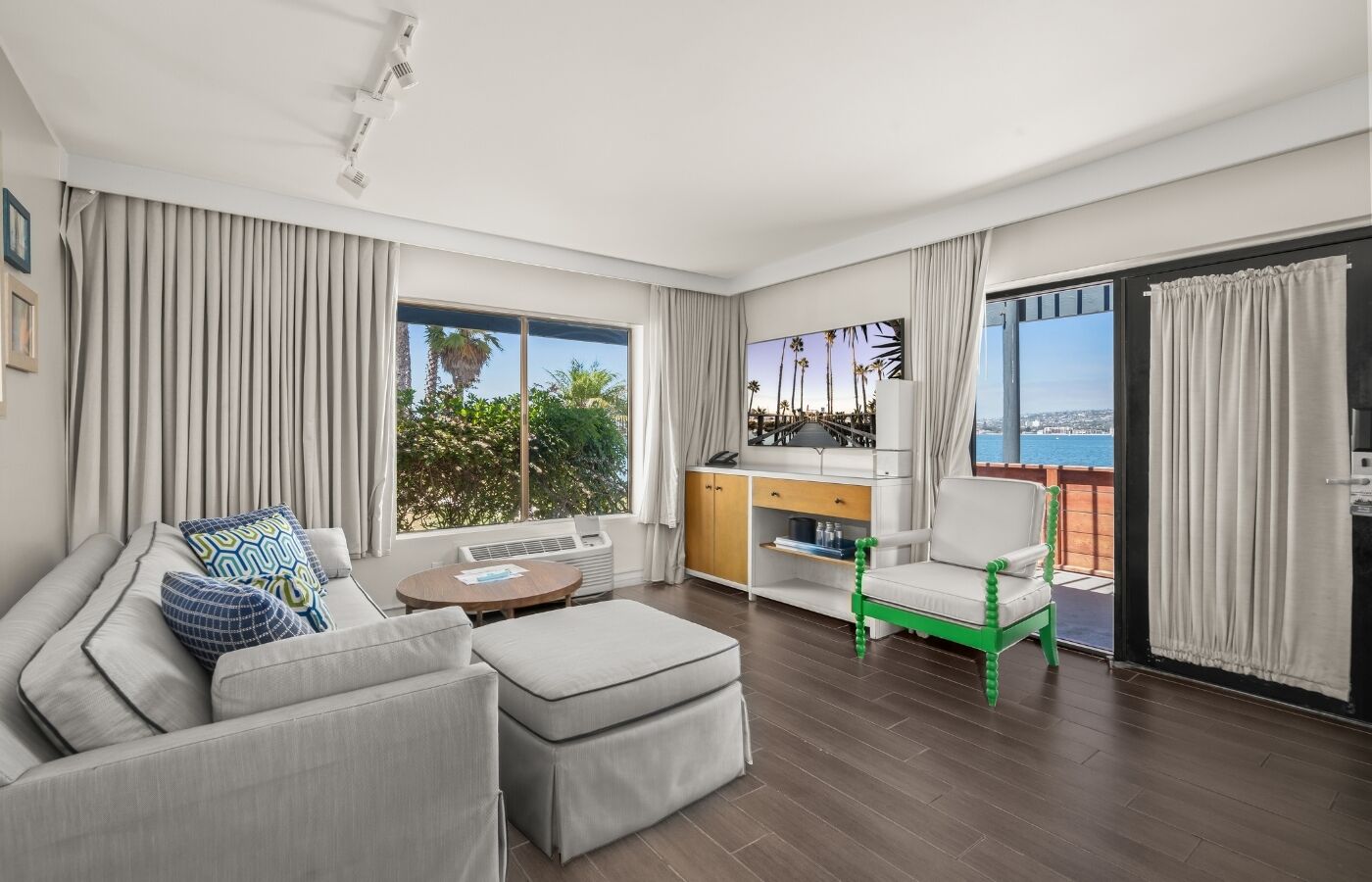 Suite, 1 King Bed (Bayside Bungalow Bay) | Living area | 60-inch LCD TV with cable channels, TV, ping pong