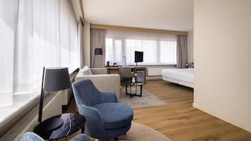 1 Schlafzimmer, hochwertige Bettwaren, Minibar, Zimmersafe