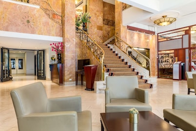 鹿特丹亚特兰大 NH 酒店