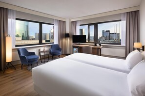 Quarto standard (View) | Roupas de cama premium, frigobar, cofres nos quartos, escrivaninha