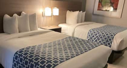Clarion Inn & Suites and Convention Center