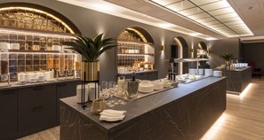 Daily buffet breakfast (EUR 19 per person)