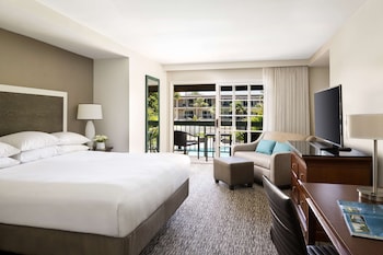 Hypo-allergenic bedding, down comforters, pillowtop beds, in-room safe at Hyatt Regency Newport Beach