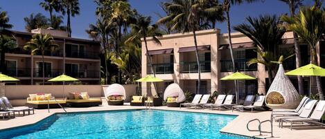 3 outdoor pools, pool cabanas (surcharge), pool umbrellas