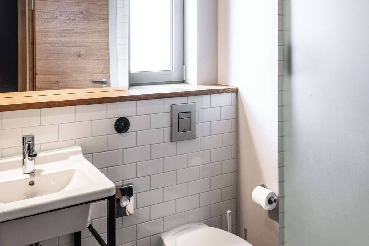 shower, rainfall showerhead, designer toiletries, hair dryer