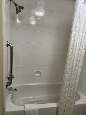 Basic Room, 2 Queen Beds | Bathroom | Combined shower/tub, free toiletries, hair dryer, towels